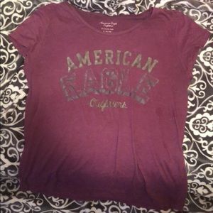 American Eagle favorite tee shirt
